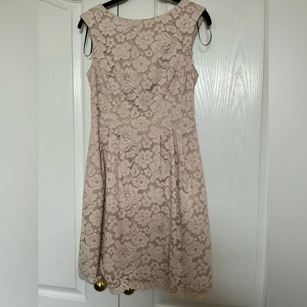 Vince Camuto Cream Lace Mini Dress - Picture 4 of 8